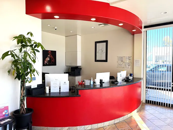 Lincoln Animal Hospital 3