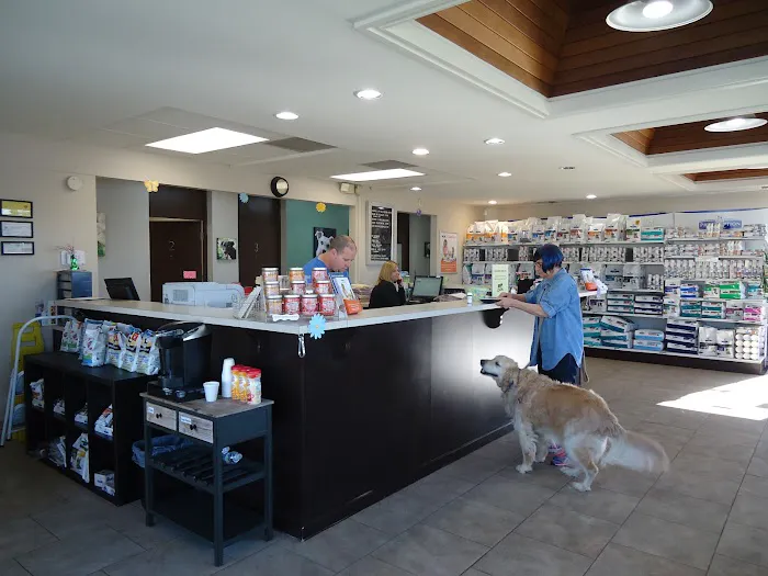 VCA Rossmoor-El Dorado Animal Hospital 3
