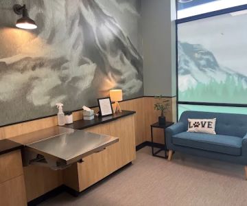 Roosevelt Animal Hospital