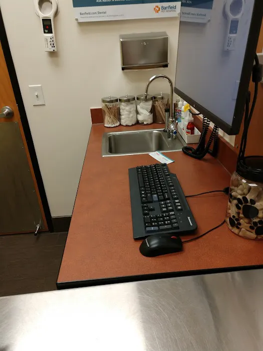 Banfield Pet Hospital 7