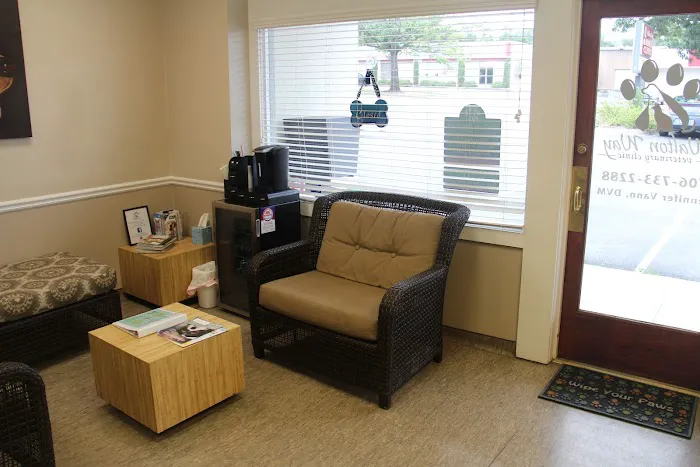 Walton Way Veterinary Clinic 12