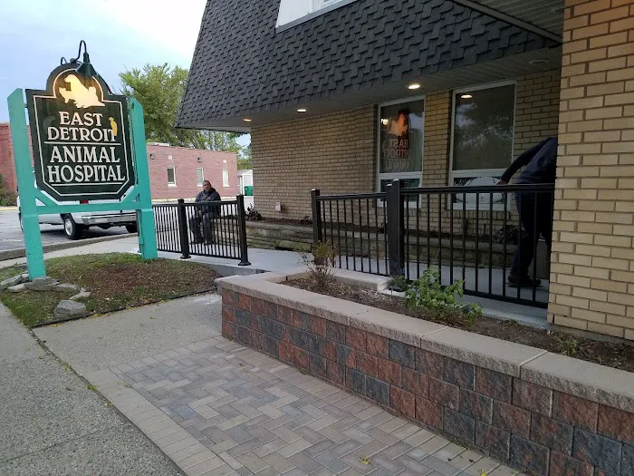 East Detroit Animal Hospital 3