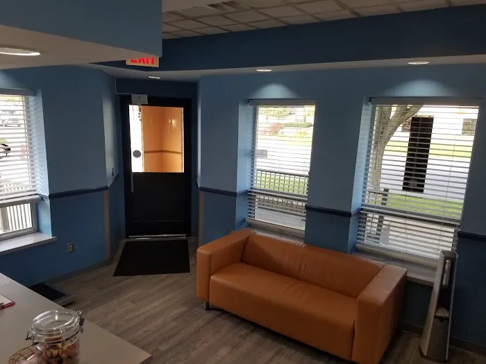 East Detroit Animal Hospital 9