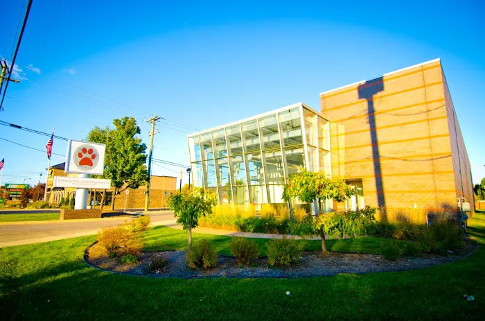 Animal Clinic Of Sterling Heights 9