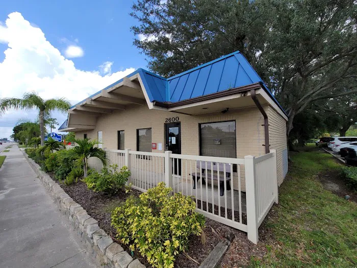 Maybeck Animal Hospital 6