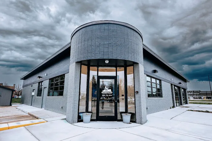 Metropolitan Veterinary Center 6