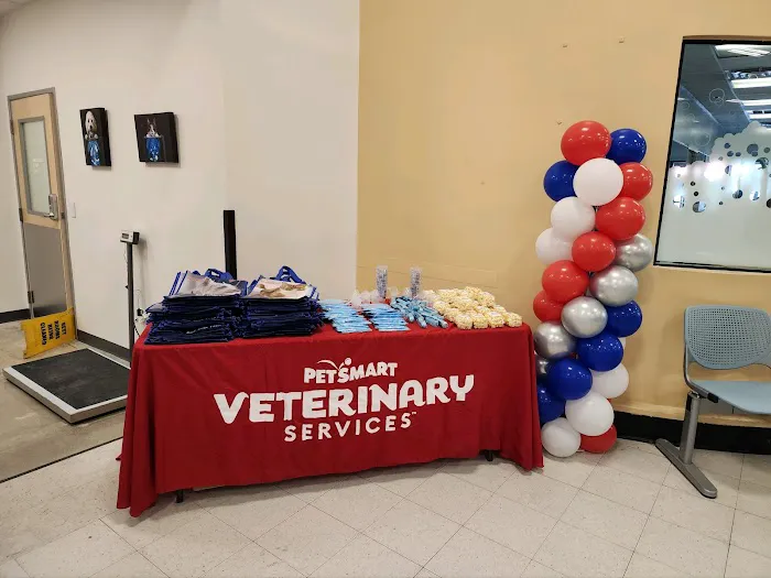 PetSmart Veterinary Services - W Las Vegas (S Decatur) 12