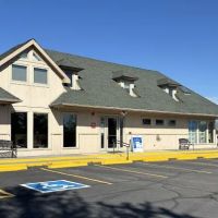 VCA Broadway Animal Hospital and Pet Center ico