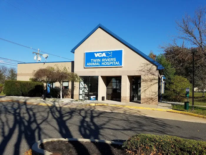 Twin Rivers Animal Hospital 7