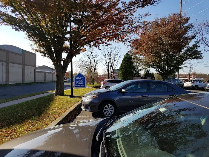 Twin Rivers Animal Hospital 4