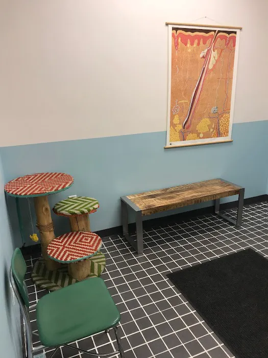 Isthmus Veterinary Care 8