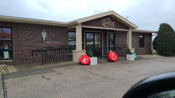 Geneva Lakes Animal Hospital 3