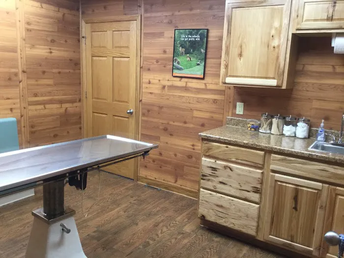 Animal Clinic of Elkhorn 12