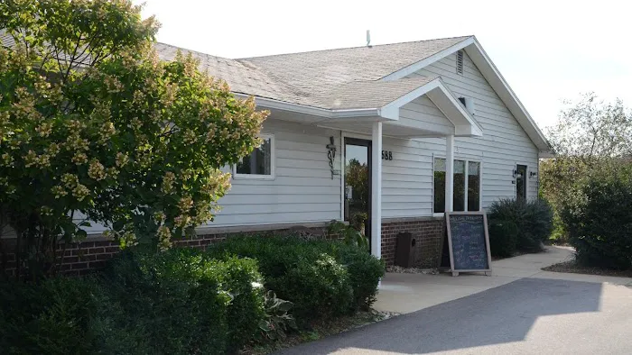 Twelve Mile Veterinary Clinic 4
