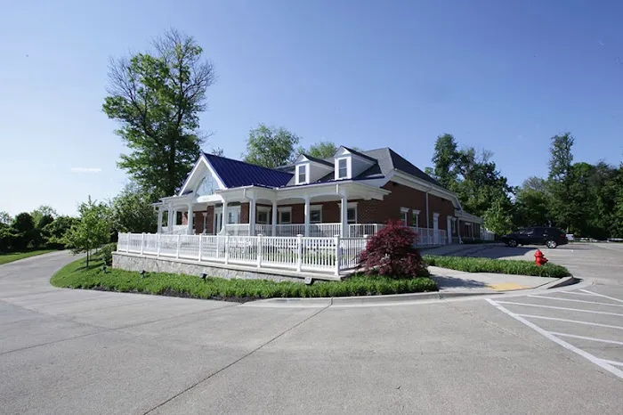 Bennett Creek Animal Hospital + PET Urgent Care 8