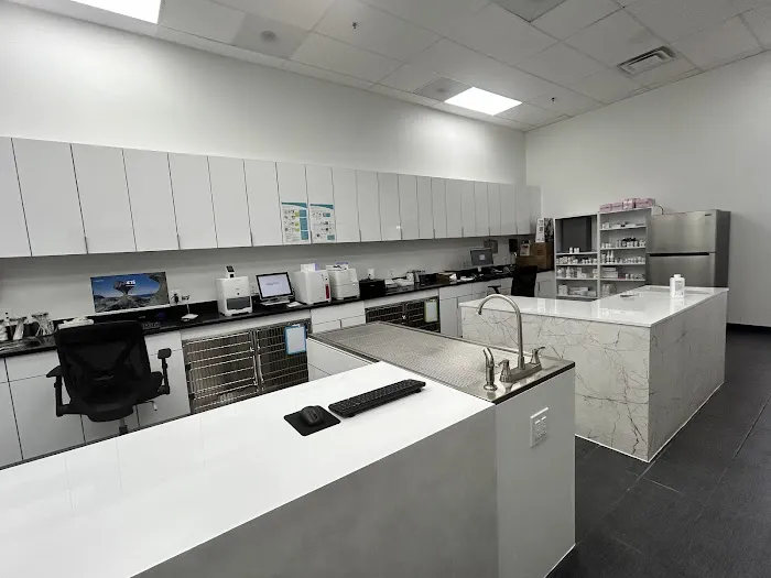 Broadlands Animal Hospital 4