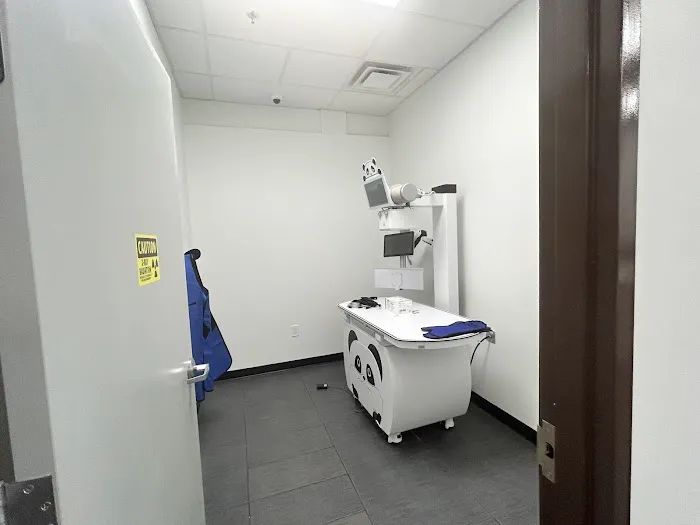 Broadlands Animal Hospital 8