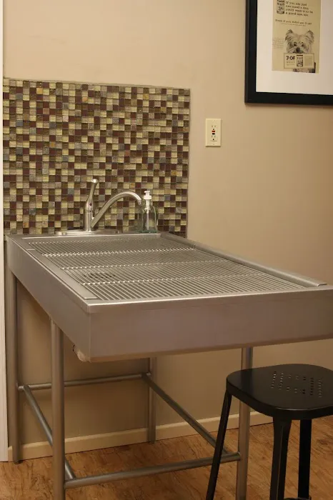 South Carroll Veterinary Hospital 7