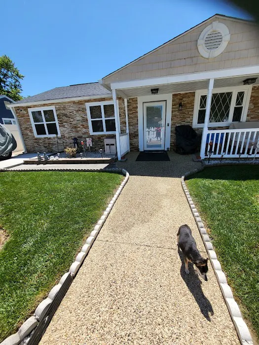 Everhart Veterinary Hospital: Goodman Robert Z DVM 6