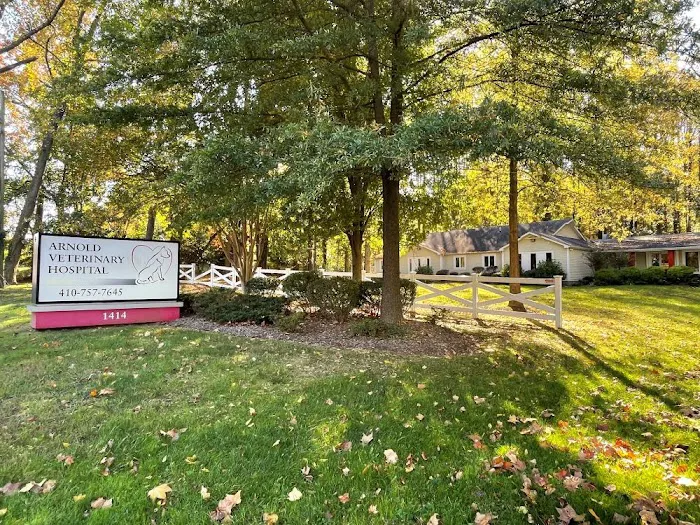 Arnold Veterinary Hospital 10
