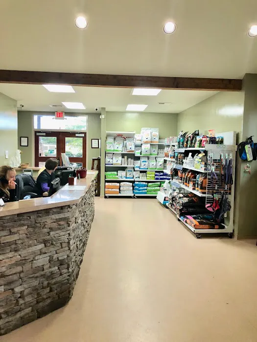 Mountainstone Veterinary Hospital 10