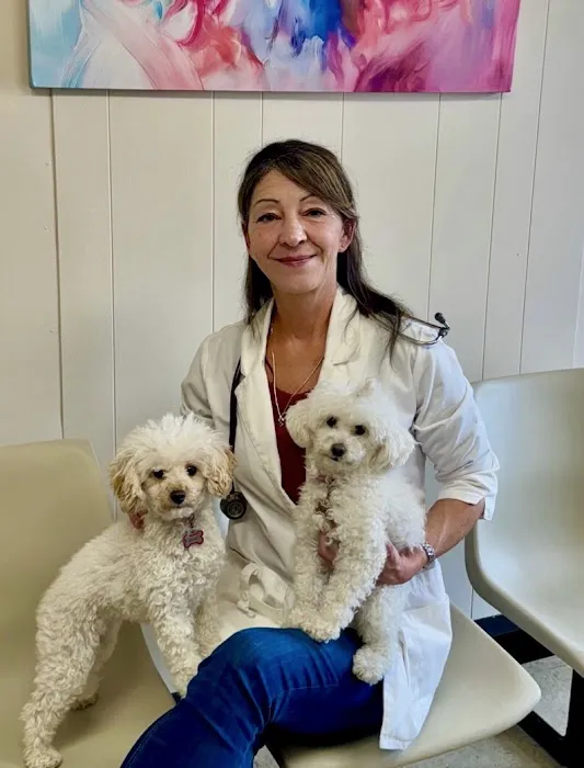 Gretna Veterinary Hospital 8