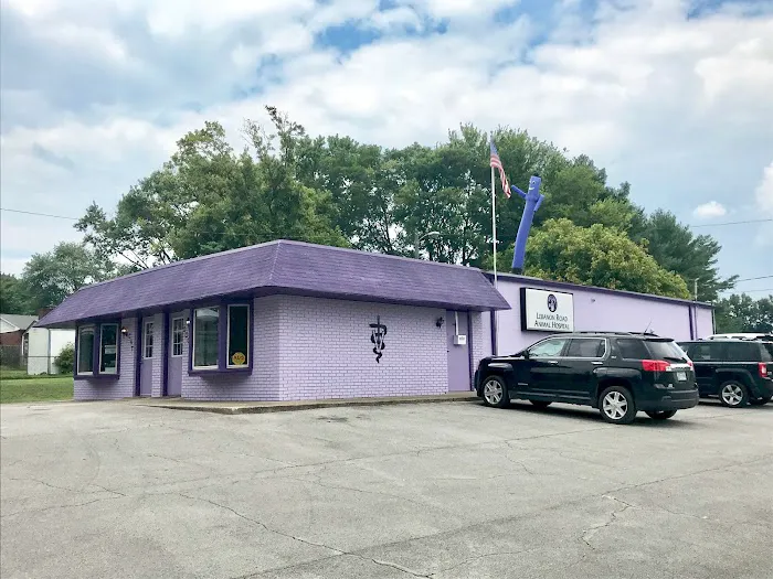Lebanon Road Animal Hospital 12
