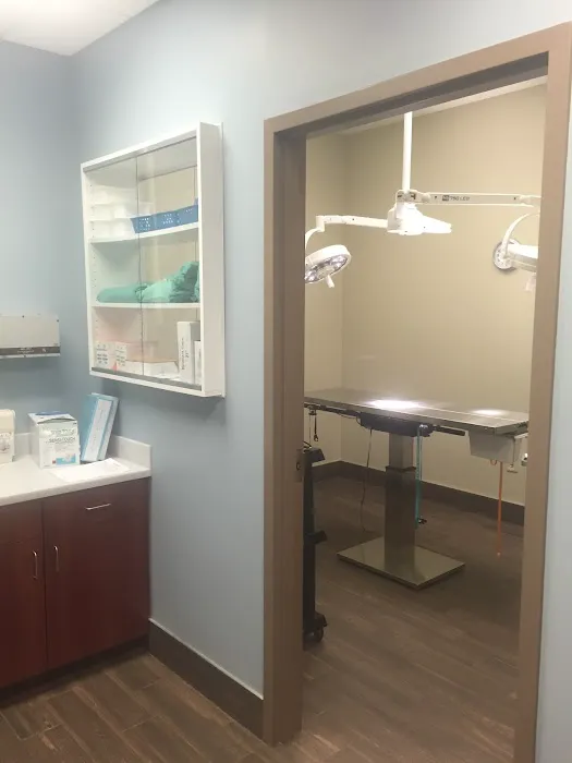 Lakeside Animal Hospital 12