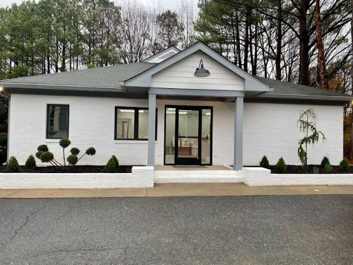Animal Eye Clinic - Huntersville 6