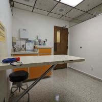Community Veterinary Hospital ico
