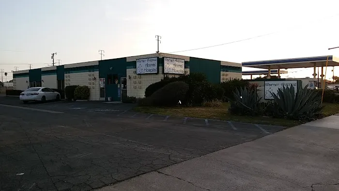 Warner Avenue Animal Hospital 12