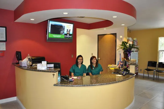 Bloomfield Animal Hospital 12