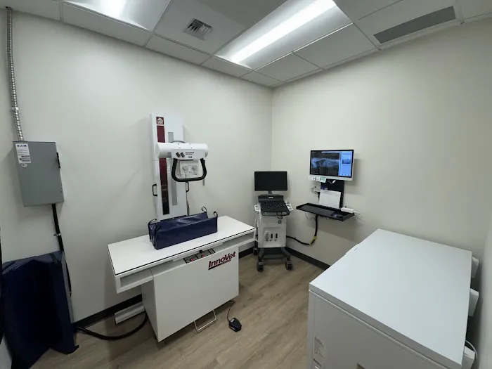 Kestrel Veterinary Hospital 4