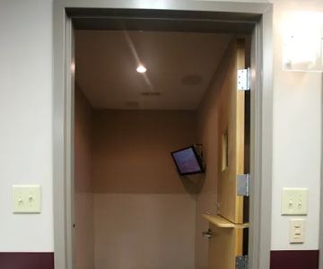 Vet-REC: Veterinary Rehabilitation & Exercise Clinic of the Carolinas
