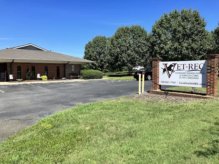 Vet-REC: Veterinary Rehabilitation & Exercise Clinic of the Carolinas 9
