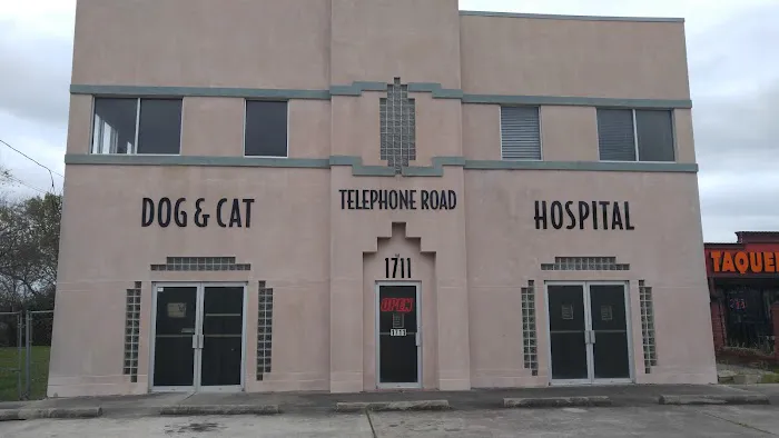 Veterinary Urgent Care 12