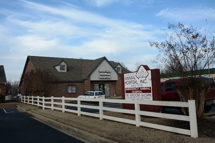 Horn Lake Animal Hospital and Urgent Care 6