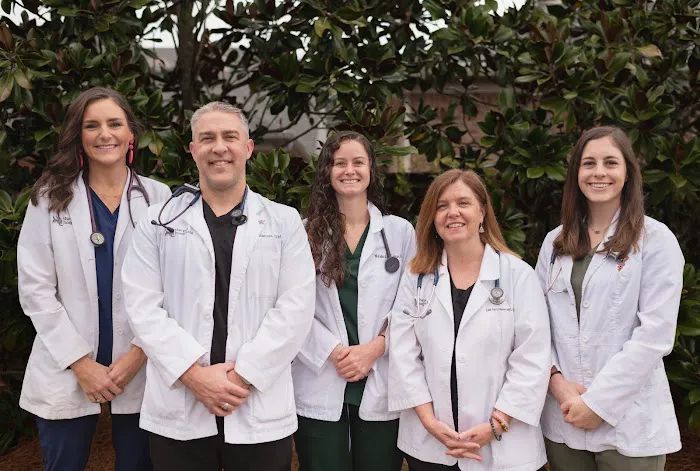 The Pet Hospitals Germantown 12