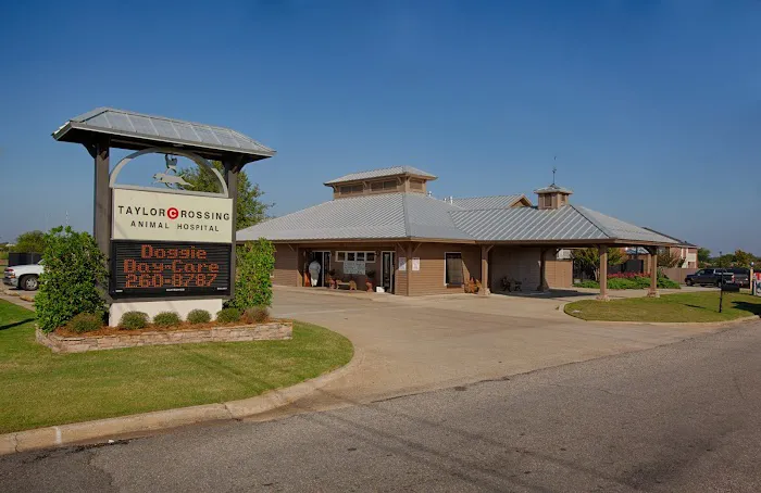 Taylor Crossing Animal Hospital 12