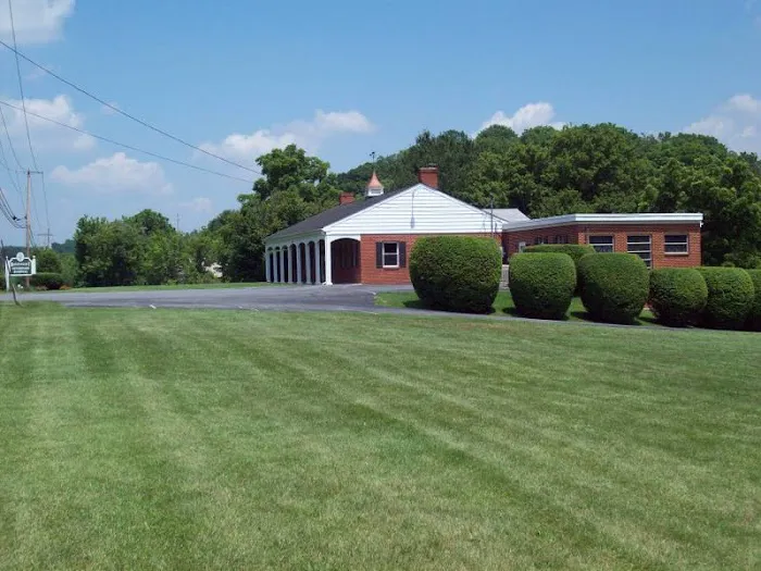 Botetourt Veterinary Hospital 4