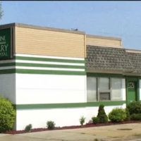 Center Line Veterinary Hospital ico
