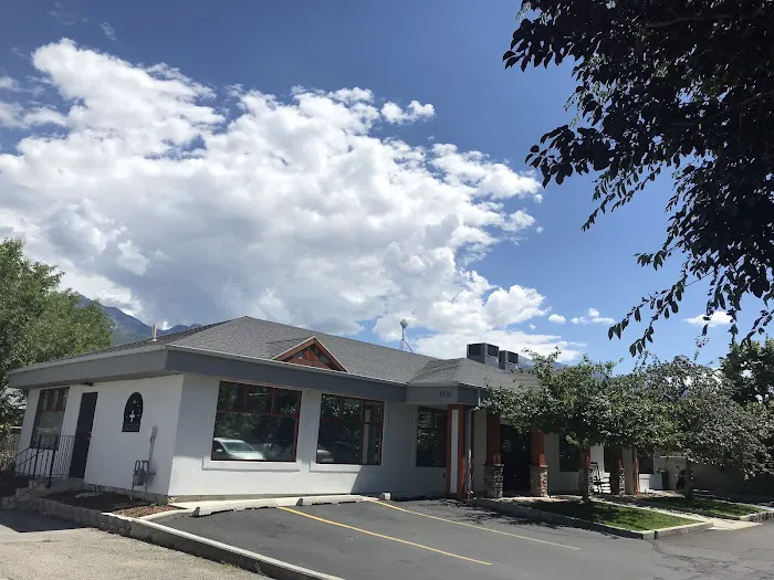 Canyons Veterinary Clinic 3