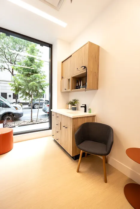 Small Door Veterinary - Upper East Side 6