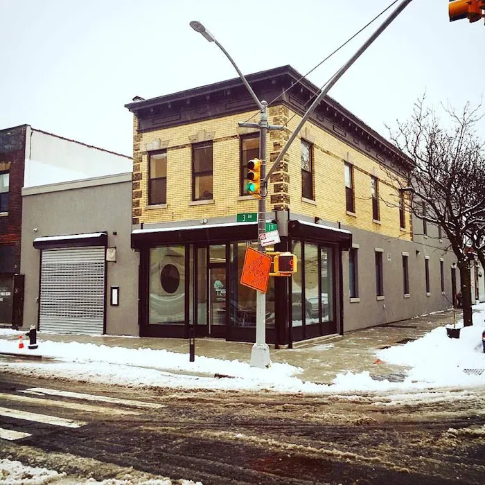 Brooklyn Roots Veterinary Hospital 3