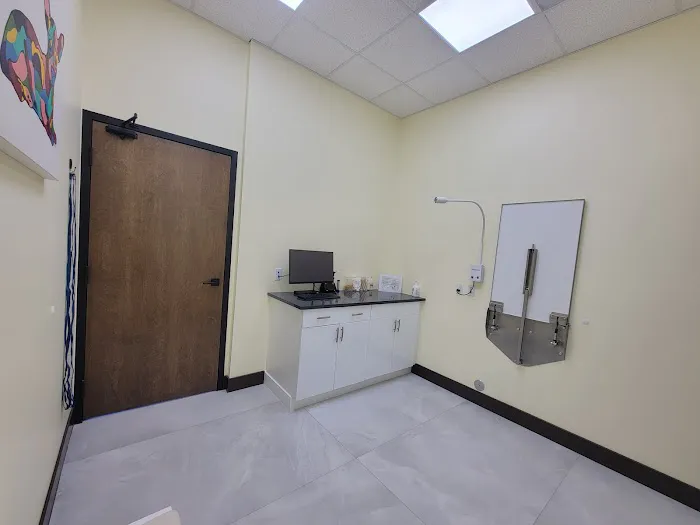 Pinery Veterinary Center 7