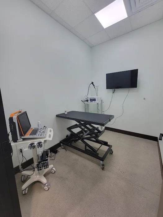 Pinery Veterinary Center 8