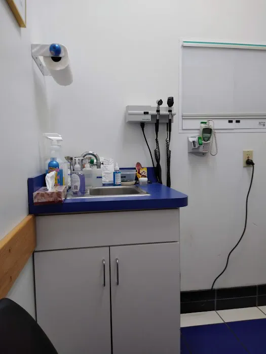 Lantana Veterinary Center 12