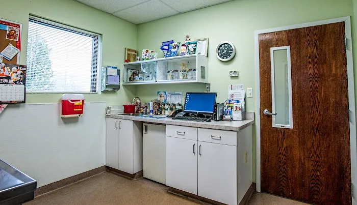 Freehold Animal Hospital 12