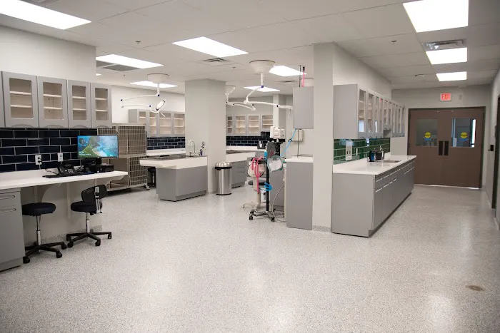 Dayton Humane Veterinary Hospital 7