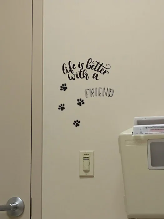 Wright-Patterson AFB Veterinarian Services 4